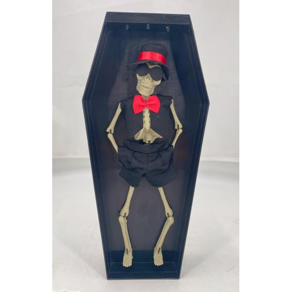 DANCING SKELETON IN COFFIN